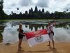 Barruelanos, presumiendo de serlo, en los Templos de Angkor-Wat, Camboya